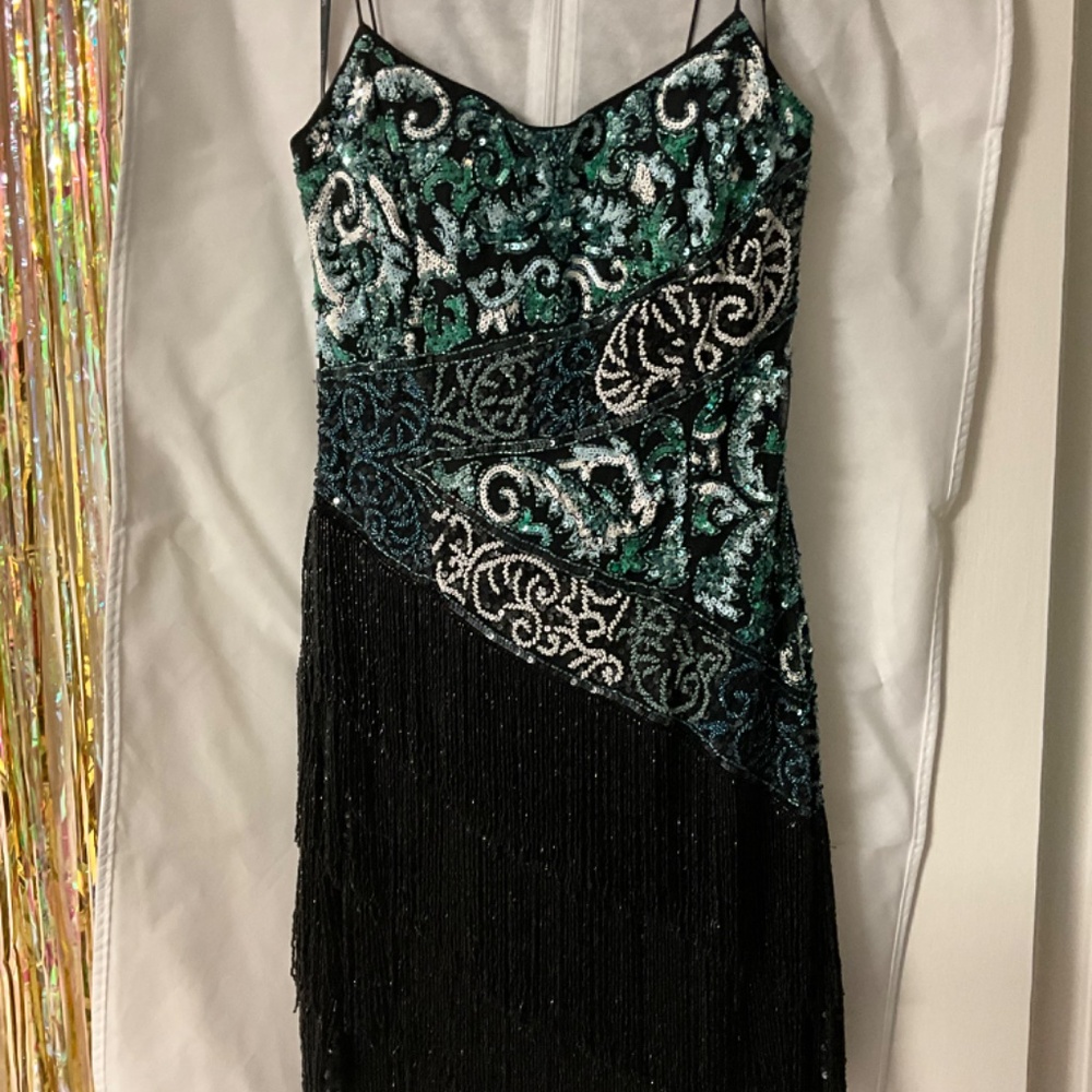 Sherry Hill fringe sequin dress , black/green, sz 10 - Picture 7 of 8
